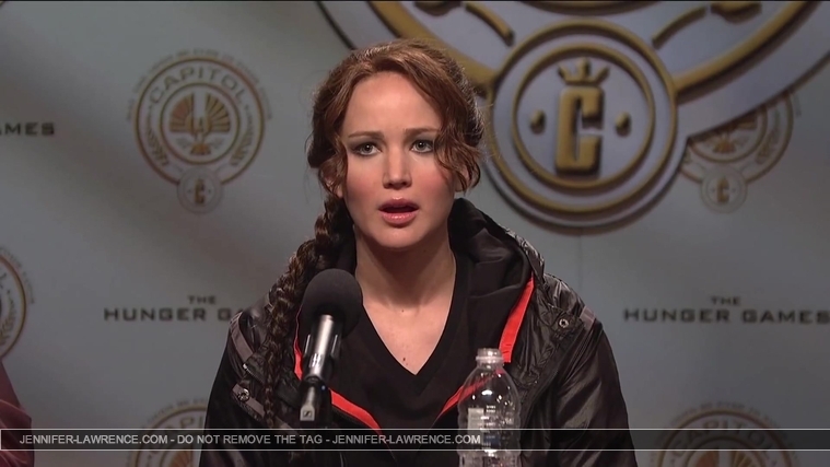 Hunger_Games_Press_Conference_-_Saturday_Night_Live__2821129.jpg