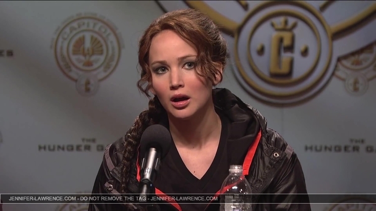 Hunger_Games_Press_Conference_-_Saturday_Night_Live__282429.jpg