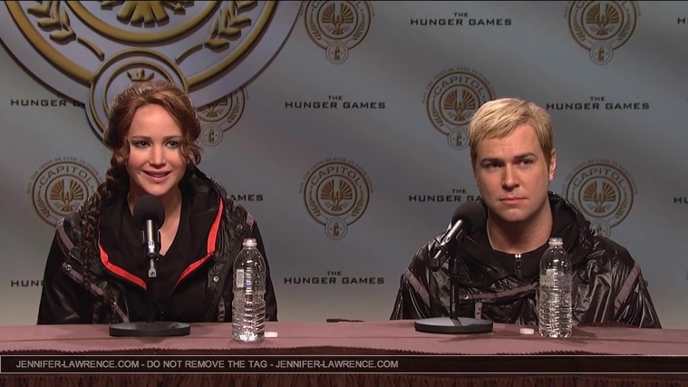 Hunger_Games_Press_Conference_-_Saturday_Night_Live__2825629.jpg