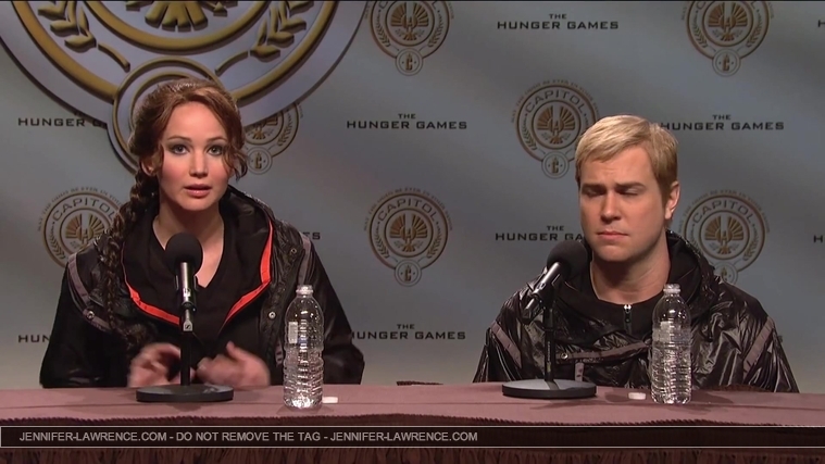 Hunger_Games_Press_Conference_-_Saturday_Night_Live__2827129.jpg