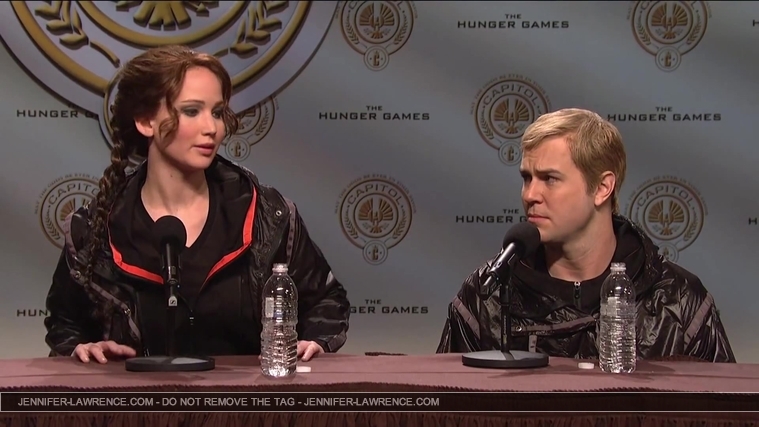 Hunger_Games_Press_Conference_-_Saturday_Night_Live__2827229.jpg