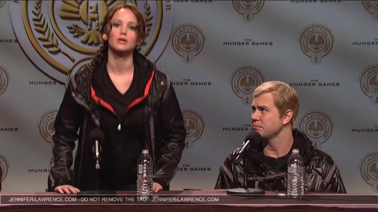Hunger_Games_Press_Conference_-_Saturday_Night_Live__2827629.jpg