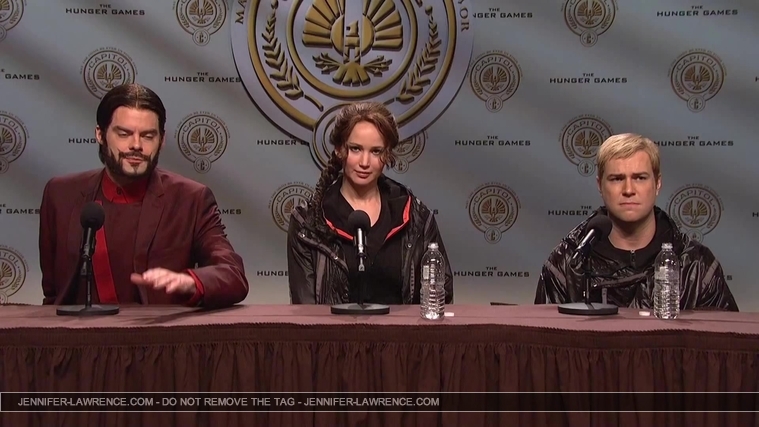 Hunger_Games_Press_Conference_-_Saturday_Night_Live__2830129.jpg