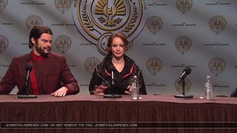 Hunger_Games_Press_Conference_-_Saturday_Night_Live__2830729.jpg