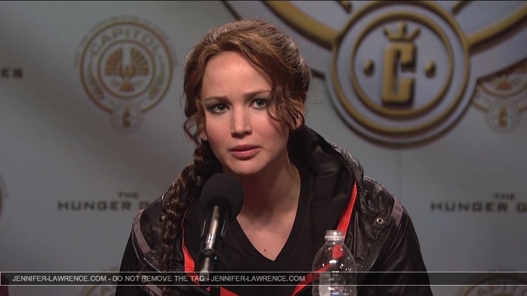 Hunger_Games_Press_Conference_-_Saturday_Night_Live__284329.jpg