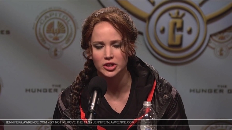 Hunger_Games_Press_Conference_-_Saturday_Night_Live__284829.jpg