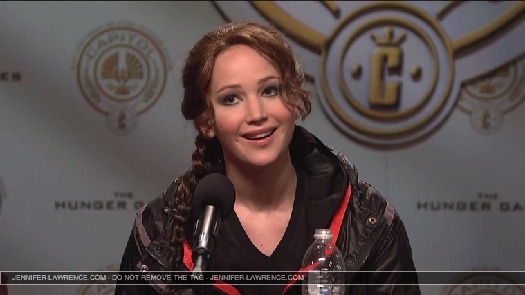 Hunger_Games_Press_Conference_-_Saturday_Night_Live__286229.jpg