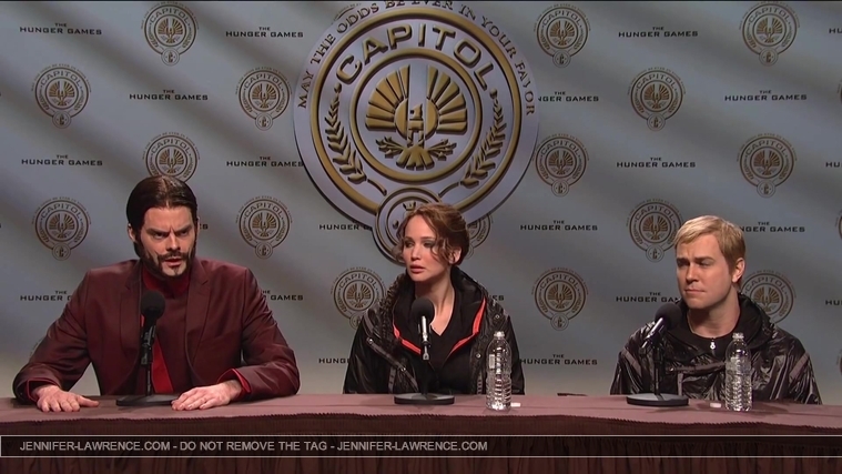 Hunger_Games_Press_Conference_-_Saturday_Night_Live__286929.jpg