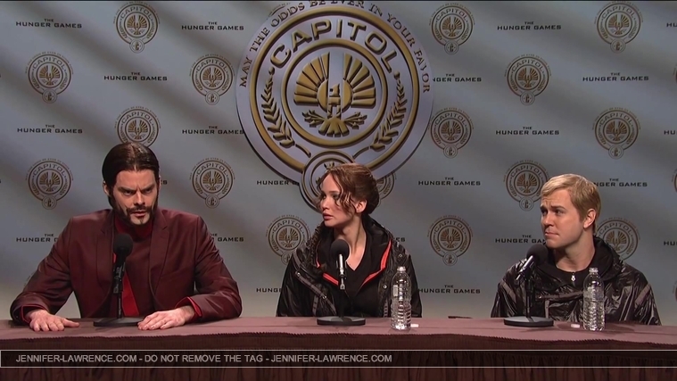 Hunger_Games_Press_Conference_-_Saturday_Night_Live__287029.jpg