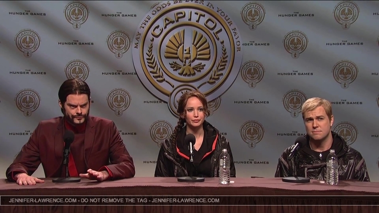 Hunger_Games_Press_Conference_-_Saturday_Night_Live__287929.jpg