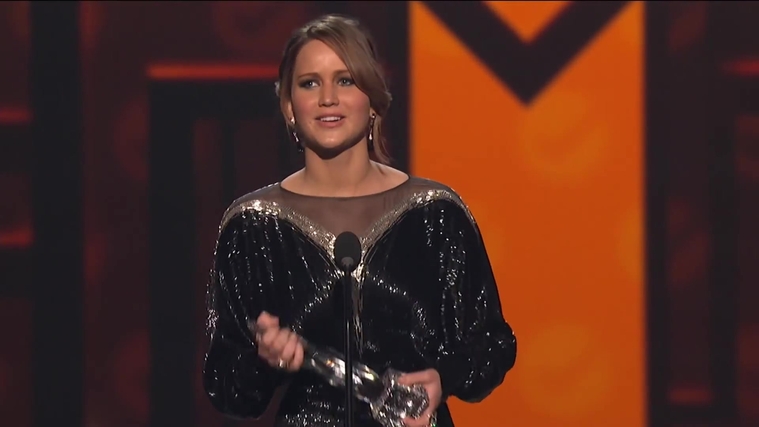 January_092C_2013_-_People_s_Choice_Awards_5BWinning_for_Favorite_Movie_Actress5D_285729.jpg