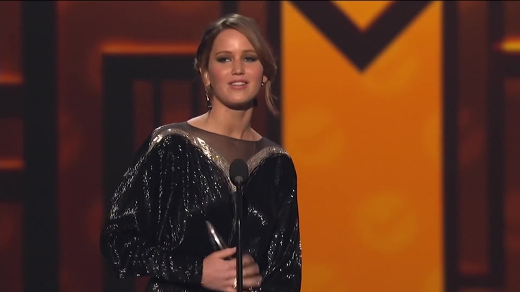 January_092C_2013_-_People_s_Choice_Awards_5BWinning_for_Favorite_Movie_Actress5D_286229.jpg