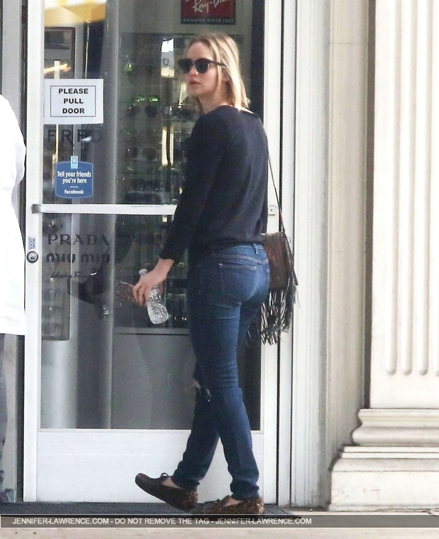 January_30_-__Out_and_about_in_Los_Angeles__28129.jpg