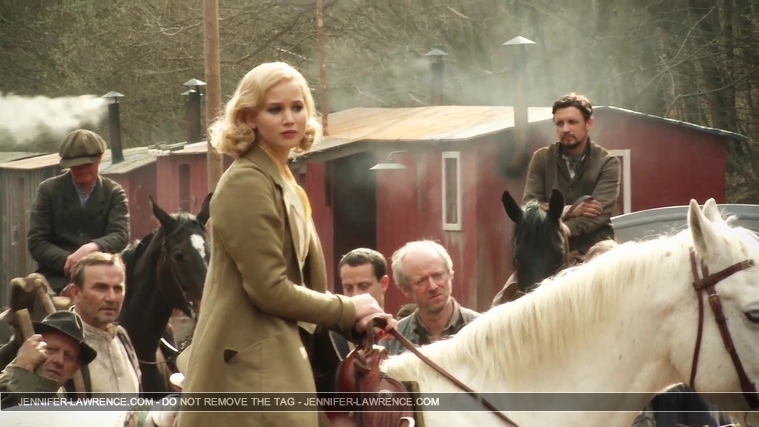 Jennifer_Lawrence_Interview_On_Her_Role_In_Serena_054.jpg