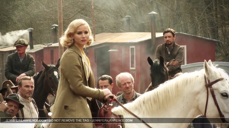 Jennifer_Lawrence_Interview_On_Her_Role_In_Serena_057.jpg