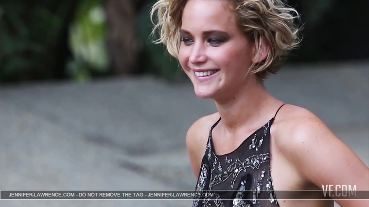 Jennifer_Lawrence_Makes_a_Splash_for_Her_Cover_Shoot_033.jpg