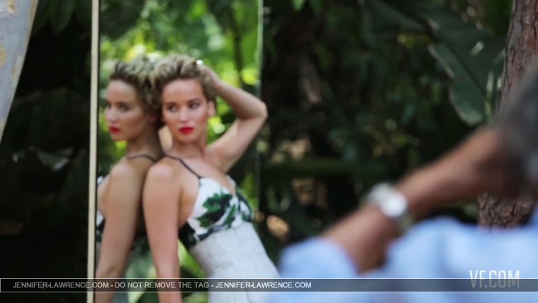 Jennifer_Lawrence_Makes_a_Splash_for_Her_Cover_Shoot_132.jpg