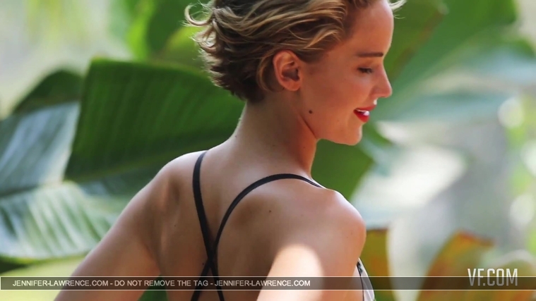 Jennifer_Lawrence_Makes_a_Splash_for_Her_Cover_Shoot_154.jpg