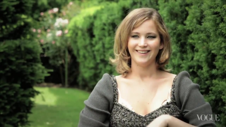 Jennifer_Lawrence_on_The_Hunger_Games_-_Vogue_Diaries_022.jpg