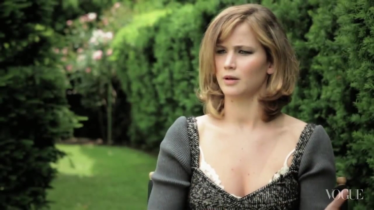 Jennifer_Lawrence_on_The_Hunger_Games_-_Vogue_Diaries_159.jpg