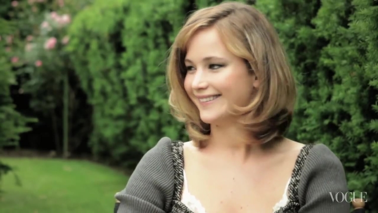 Jennifer_Lawrence_on_The_Hunger_Games_-_Vogue_Diaries_214.jpg