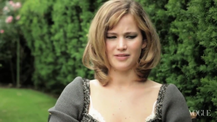 Jennifer_Lawrence_on_The_Hunger_Games_-_Vogue_Diaries_249.jpg