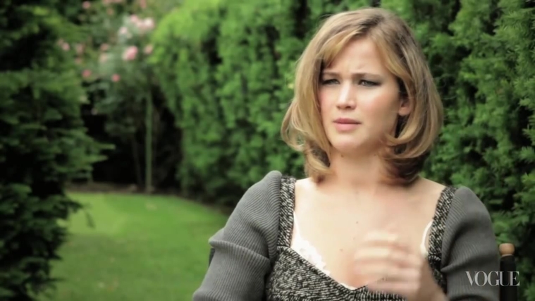 Jennifer_Lawrence_on_The_Hunger_Games_-_Vogue_Diaries_272.jpg