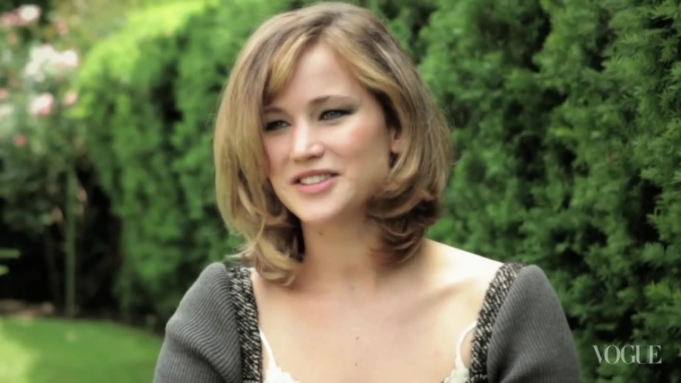 Jennifer_Lawrence_on_The_Hunger_Games_-_Vogue_Diaries_369.jpg