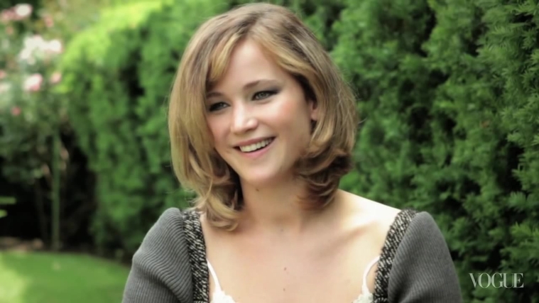Jennifer_Lawrence_on_The_Hunger_Games_-_Vogue_Diaries_374.jpg