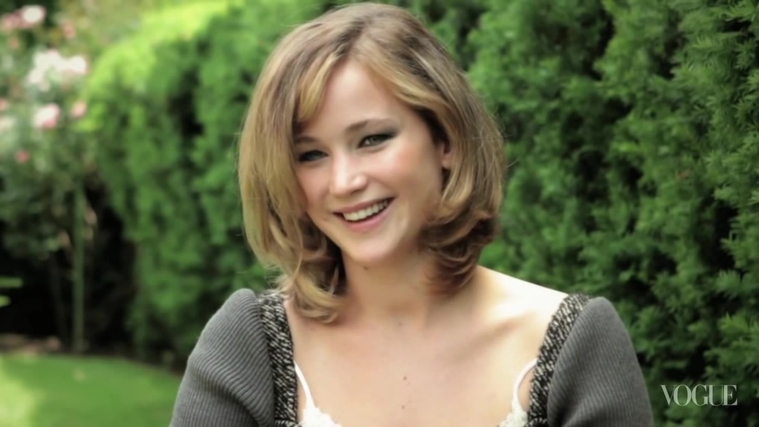 Jennifer_Lawrence_on_The_Hunger_Games_-_Vogue_Diaries_377.jpg