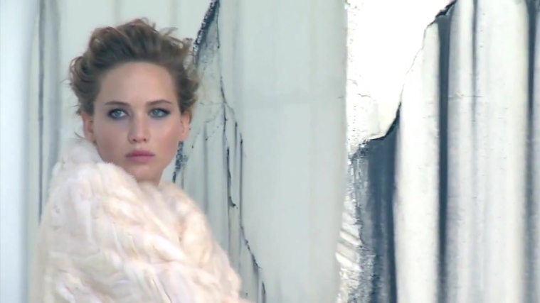 Jennifer_Lawrence_~_InStyle_US_December_2013_068.jpg