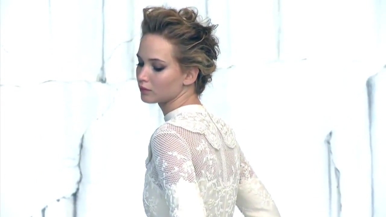 Jennifer_Lawrence_~_InStyle_US_December_2013_129.jpg