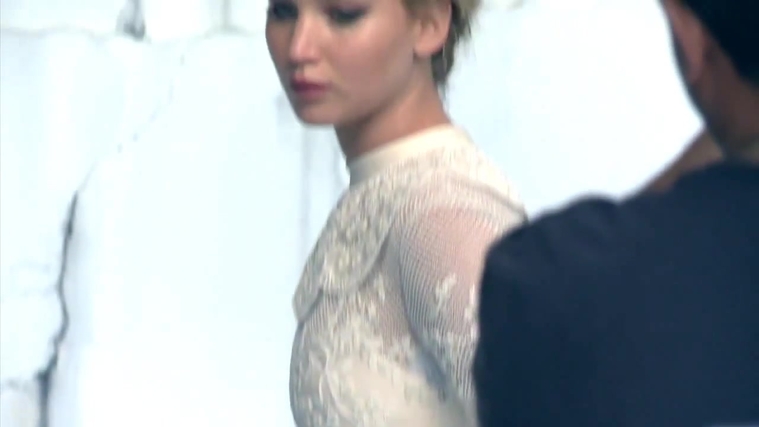 Jennifer_Lawrence_~_InStyle_US_December_2013_165.jpg