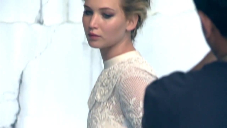 Jennifer_Lawrence_~_InStyle_US_December_2013_167.jpg