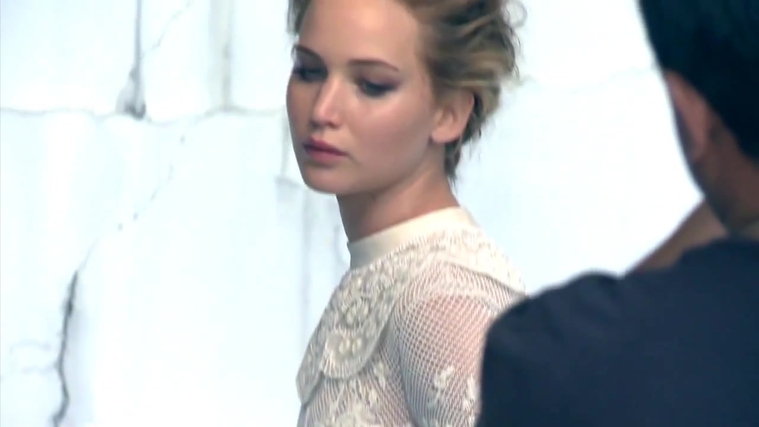 Jennifer_Lawrence_~_InStyle_US_December_2013_169.jpg