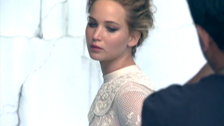 Jennifer_Lawrence_~_InStyle_US_December_2013_170.jpg