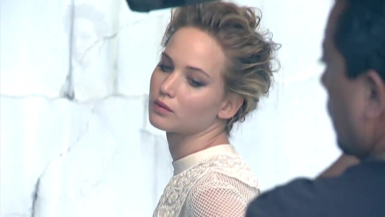Jennifer_Lawrence_~_InStyle_US_December_2013_176.jpg