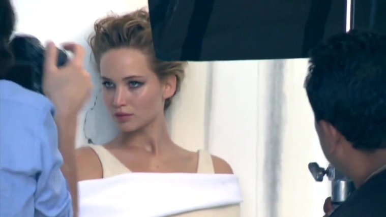 Jennifer_Lawrence_~_InStyle_US_December_2013_228.jpg