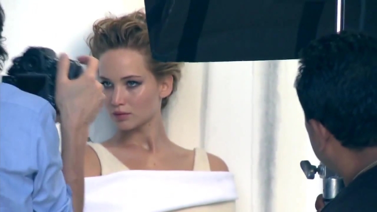 Jennifer_Lawrence_~_InStyle_US_December_2013_229.jpg