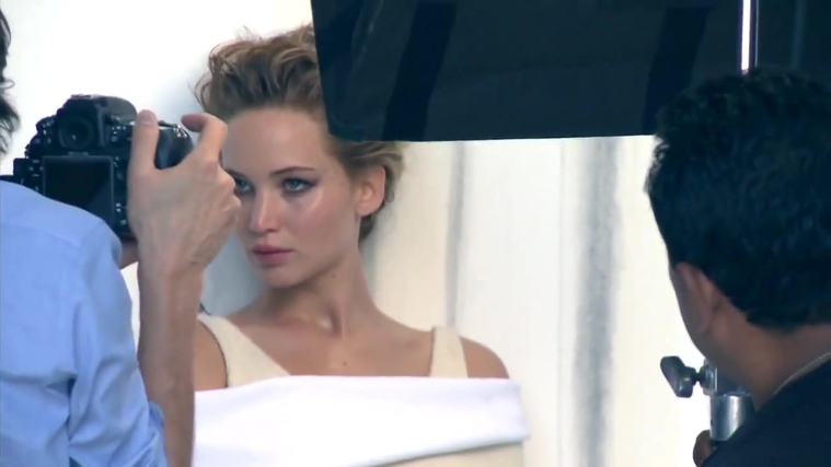 Jennifer_Lawrence_~_InStyle_US_December_2013_231.jpg