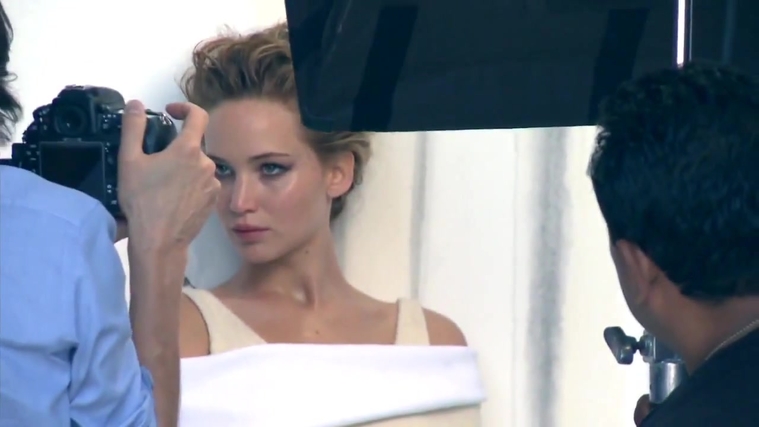 Jennifer_Lawrence_~_InStyle_US_December_2013_232.jpg