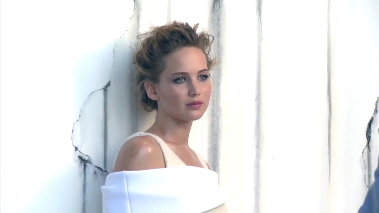 Jennifer_Lawrence_~_InStyle_US_December_2013_237.jpg