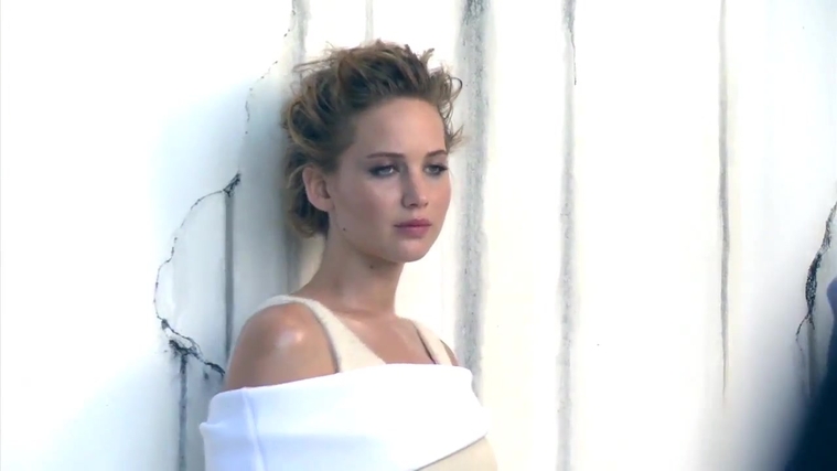 Jennifer_Lawrence_~_InStyle_US_December_2013_242.jpg