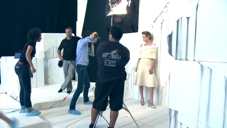 Jennifer_Lawrence_~_InStyle_US_December_2013_275.jpg