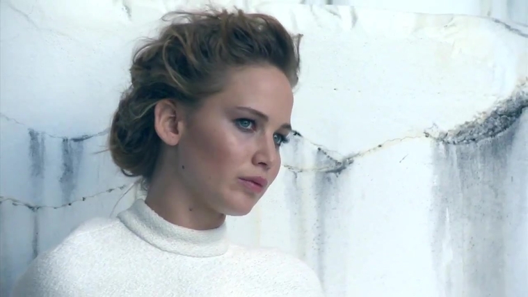 Jennifer_Lawrence_~_InStyle_US_December_2013_360.jpg
