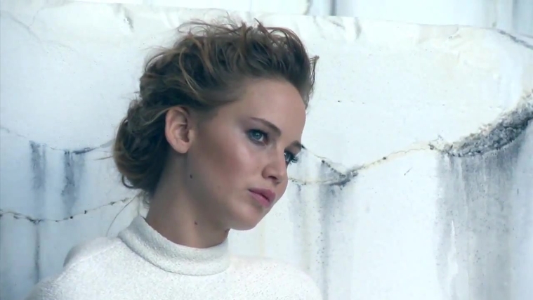 Jennifer_Lawrence_~_InStyle_US_December_2013_364.jpg
