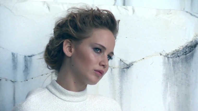 Jennifer_Lawrence_~_InStyle_US_December_2013_365.jpg