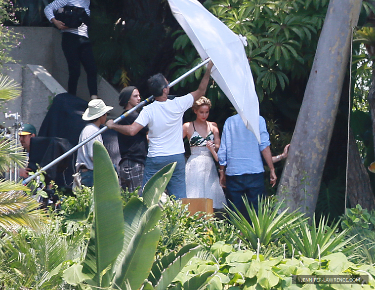 July_29_-_During_a_Vanity_Fair_photo_shoot_in_the_Hollywood_Hill_282629.JPG