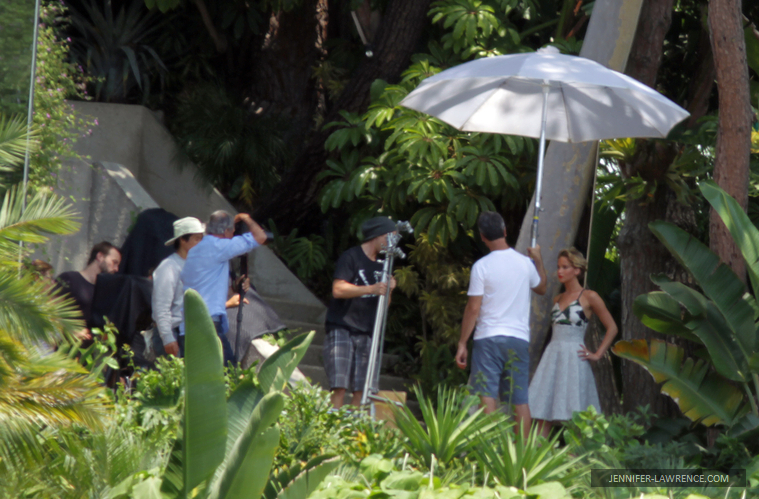 July_29_-_During_a_Vanity_Fair_photo_shoot_in_the_Hollywood_Hill_283429.JPG