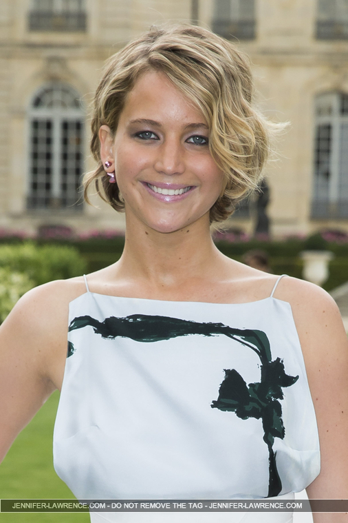 July_7_-_Attends_the_Christian_Dior_Haute_Couture_FallWinter_2014-2015_show_in_Paris_28729.jpg